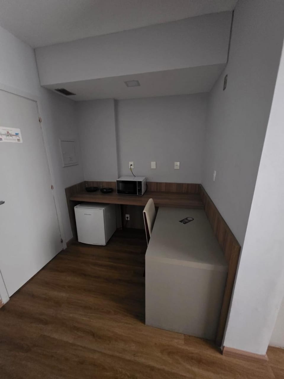 LA RESIDENCE PAULISTA - Flat 705 - Residence Service com Academia, Piscina e Prox Paulista Apartment in Sao Paulo City