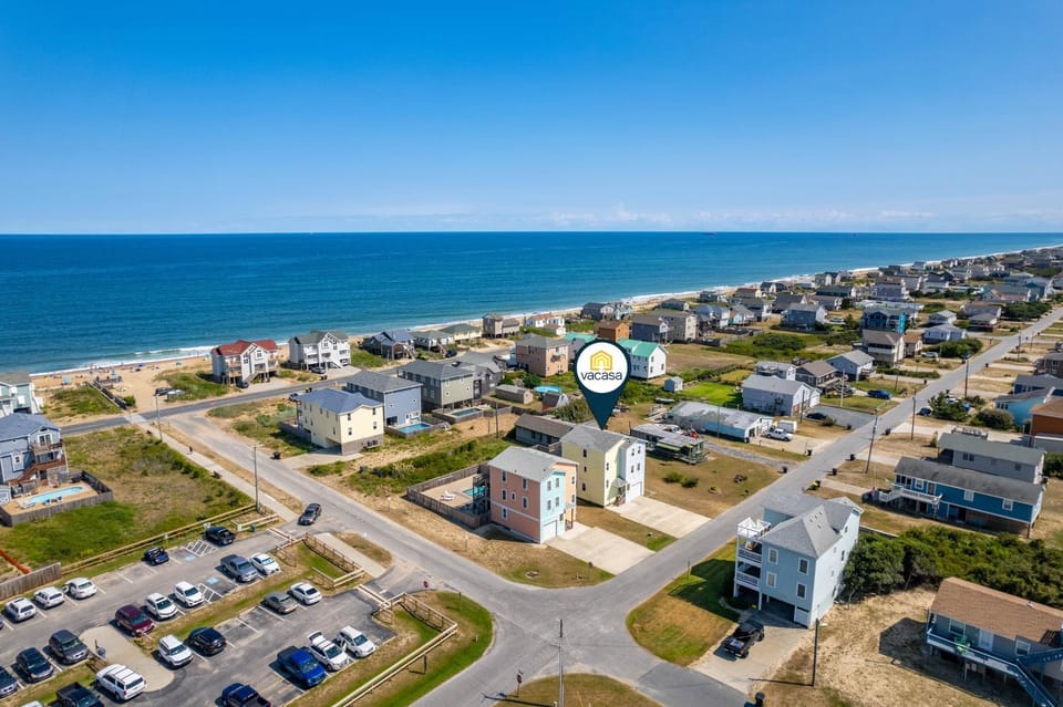 Straight Up With a Twist Village OBX House in Kitty Hawk