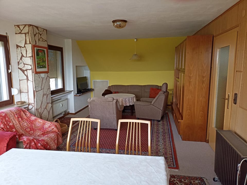 Living room, Seating area, Dining area