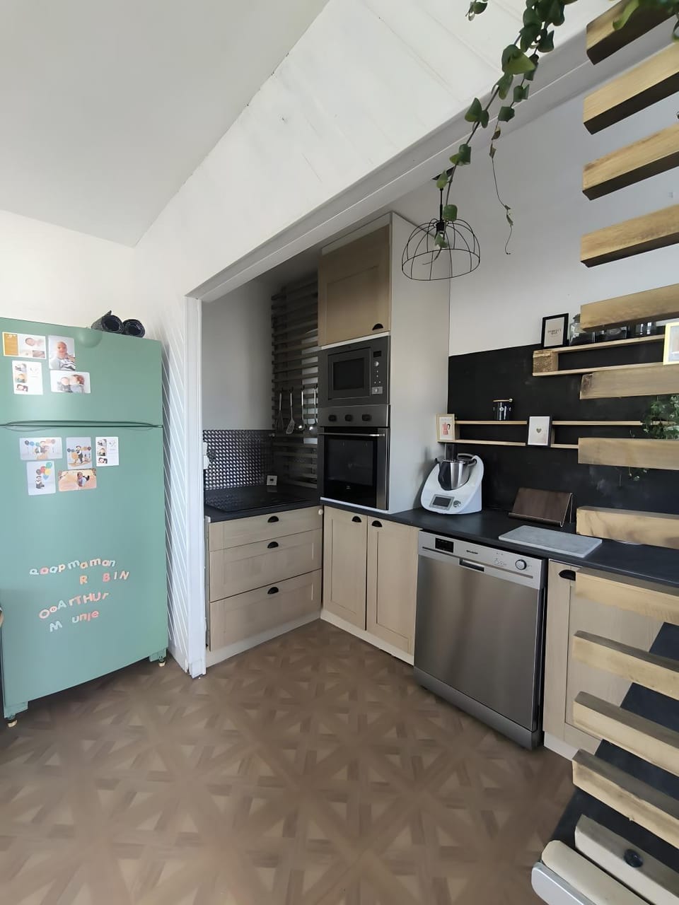 Kitchen or kitchenette, Living room