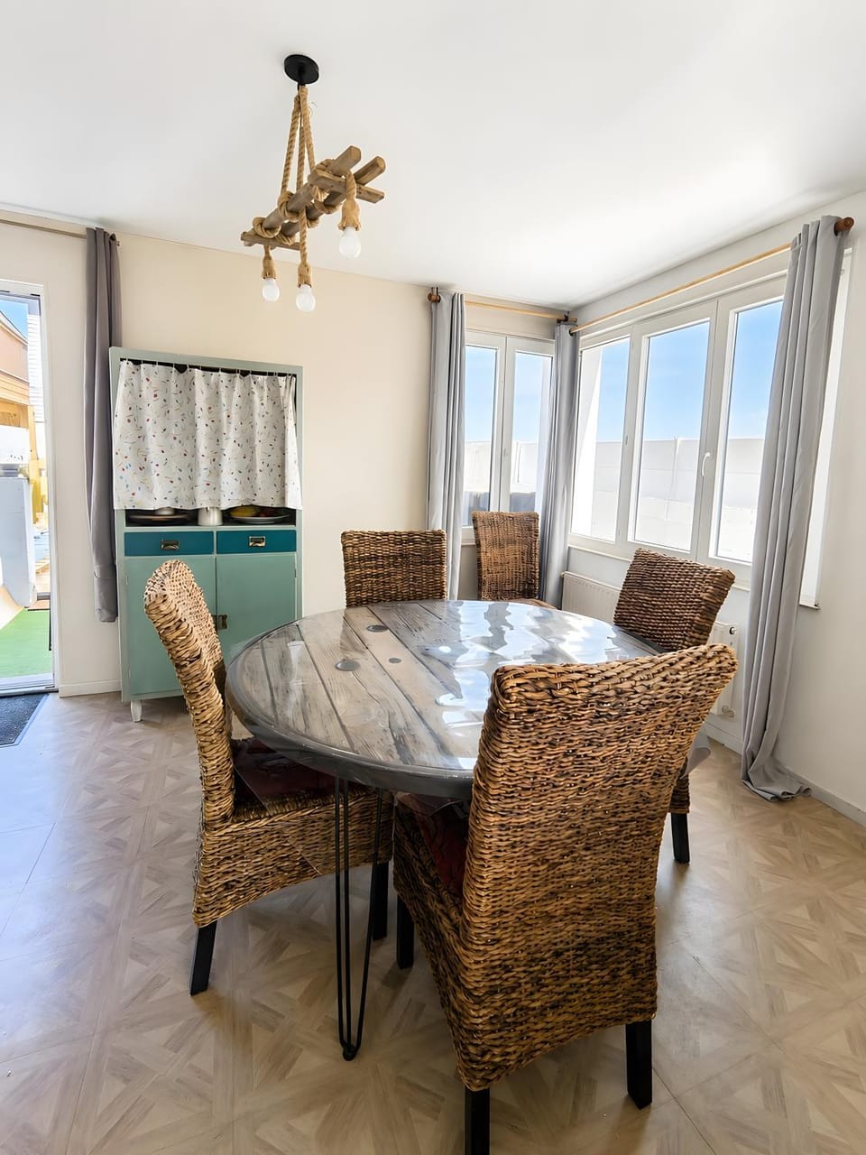 Property building, Living room