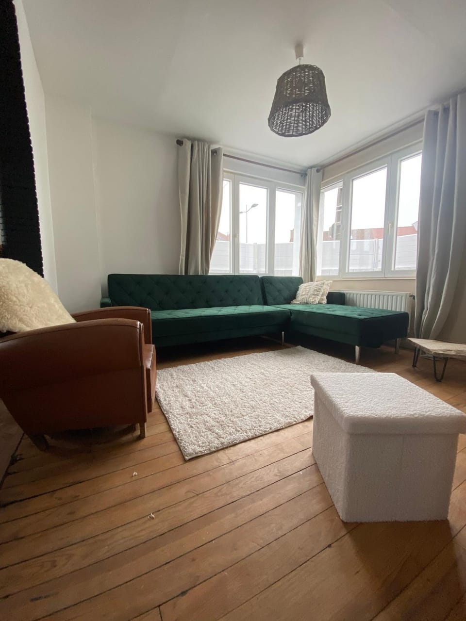 Property building, Living room