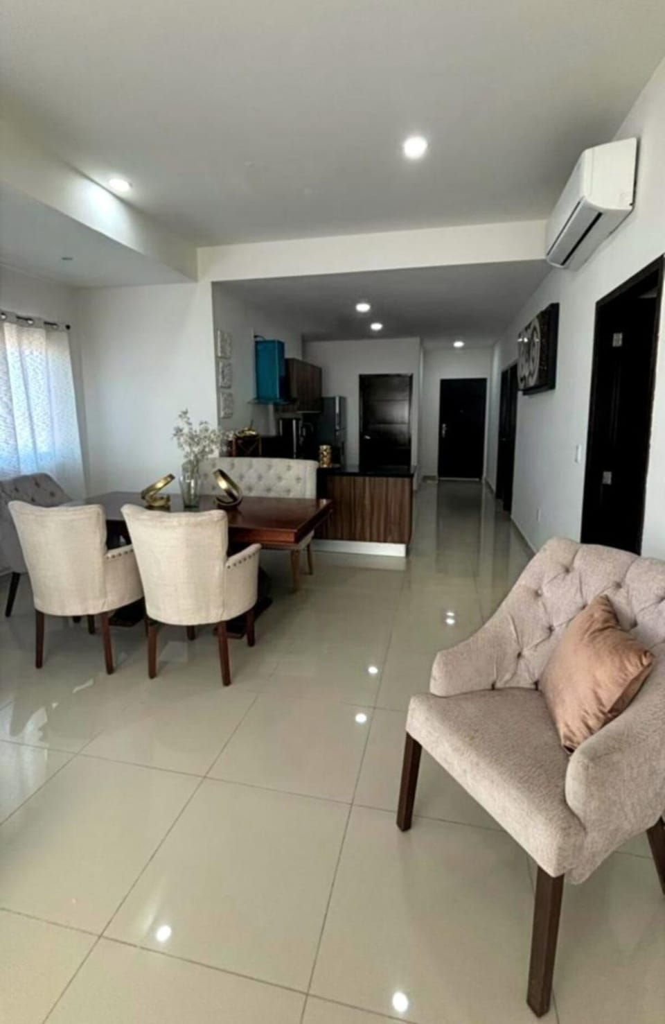 Communal lounge/ TV room, TV and multimedia