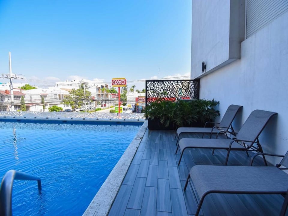 Day, Pool view, Swimming pool, sunbed
