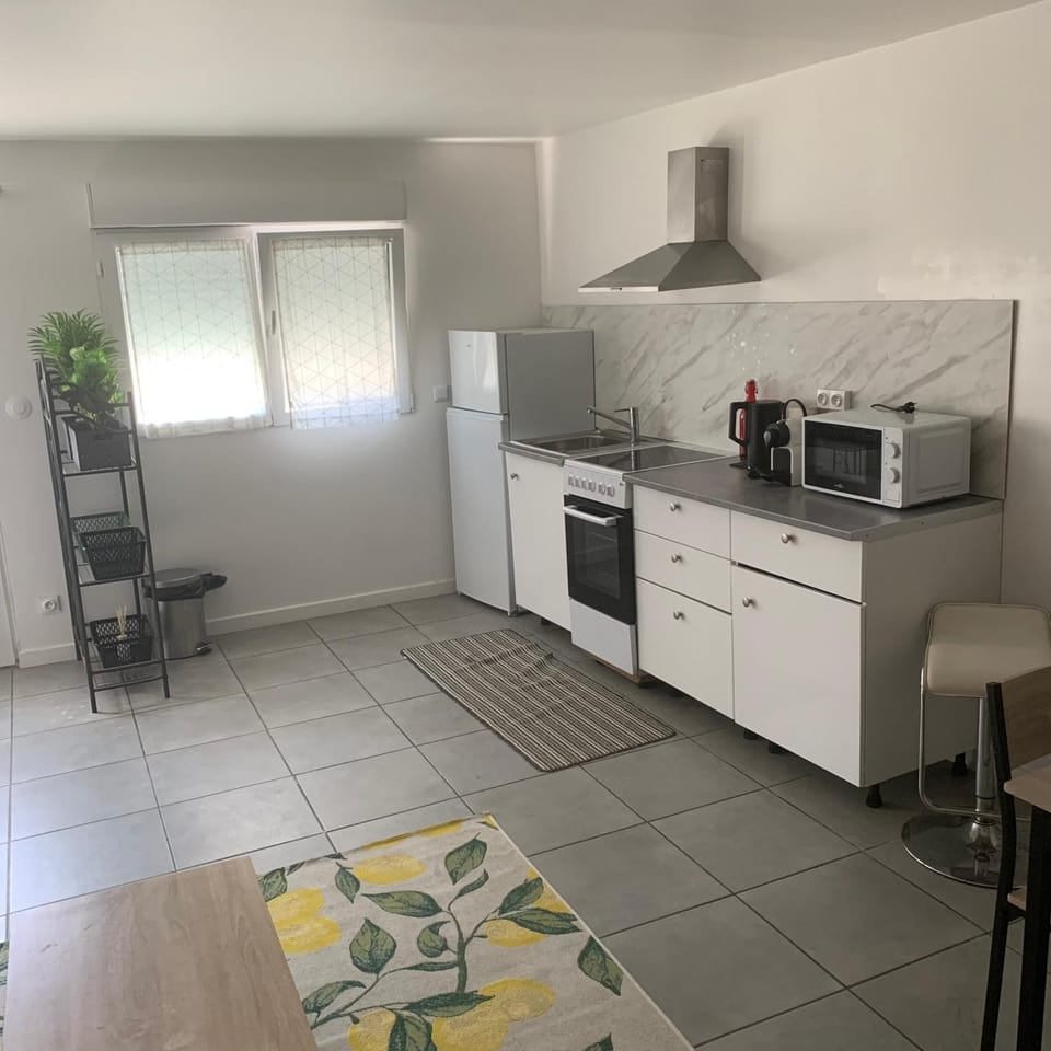 Duplex 24H Apartment in Le Mans