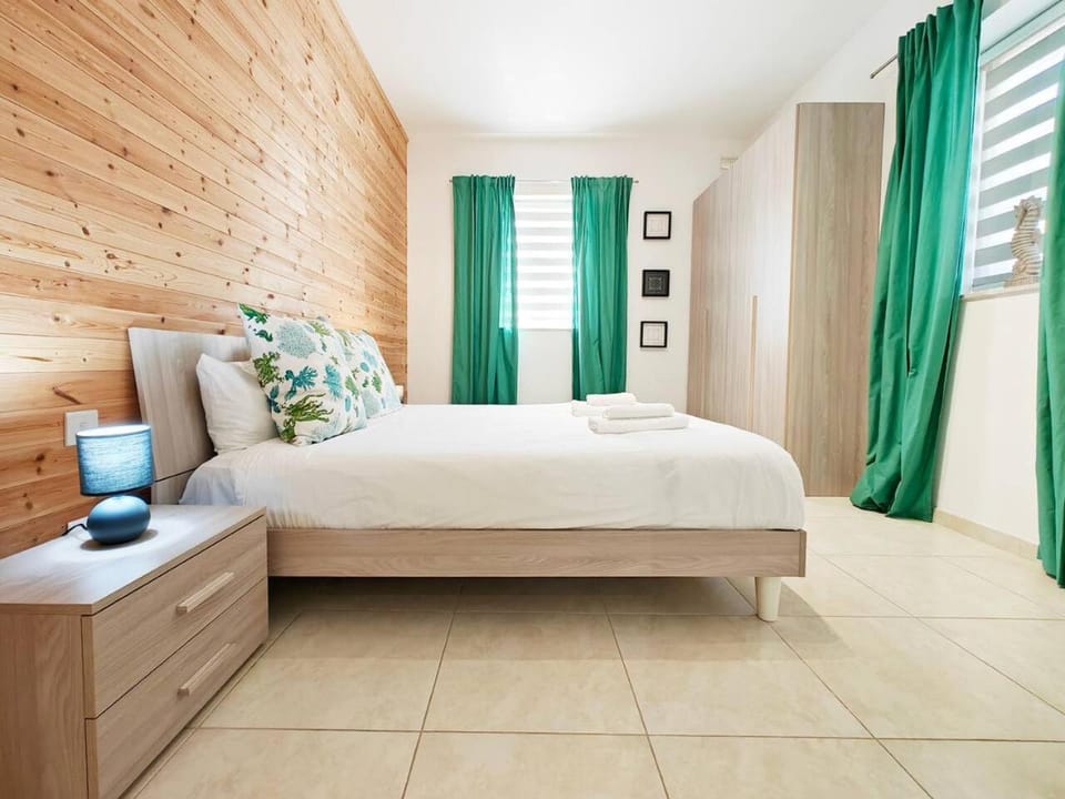 Bed, Photo of the whole room, Bedroom, towels, wardrobe