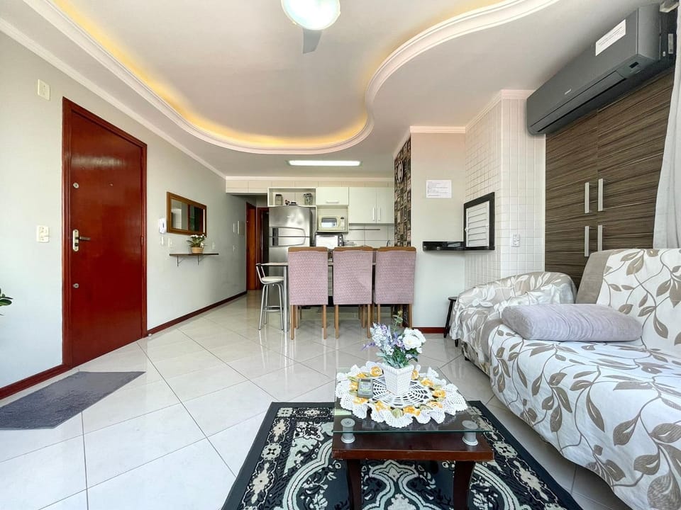 Rua 262 Meia Praia Itapema 2 Bedrooms 5 min from the Sea AT011 Apartment in Porto Belo