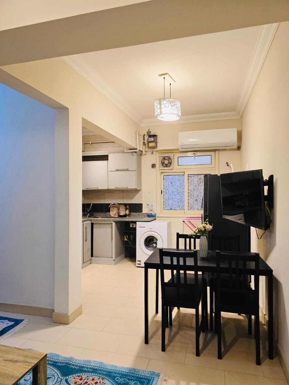 TV and multimedia, Kitchen or kitchenette, Dining area