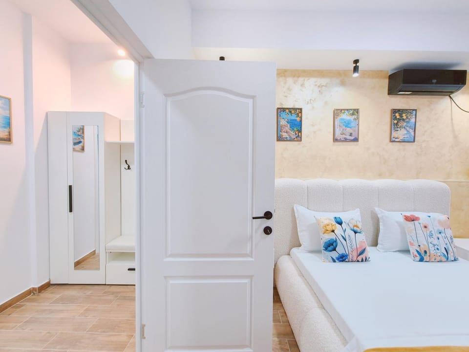 Central Comfort Suites - Geo9 Apartment in Bucharest