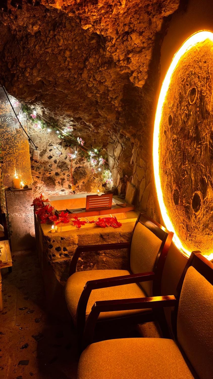 Cueva Macondo Spa Capsule hotel in Hidalgo, Mexico