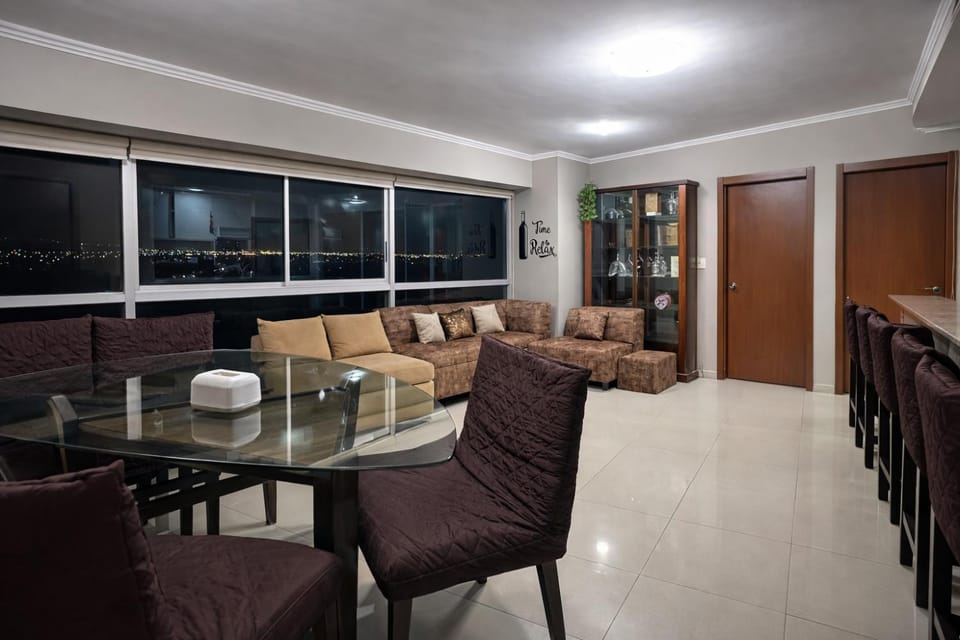 Night, Living room, Decorative detail, Seating area, Dining area, furniture, minibar