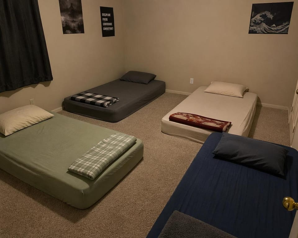 Bed, Photo of the whole room, Bedroom