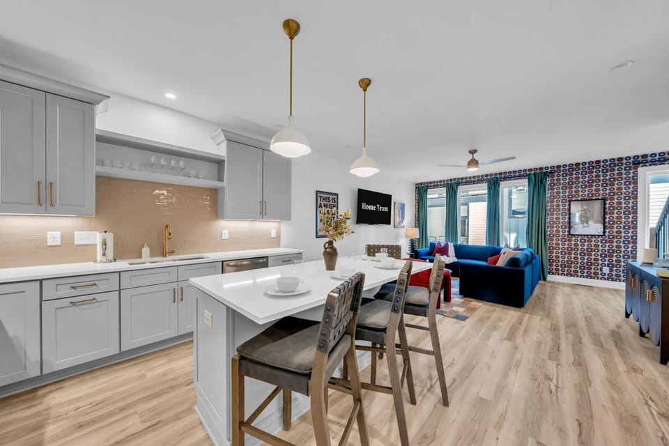 Nashville Hideaway - Rooftop - Fire Pit Nights Apartment in East Nashville