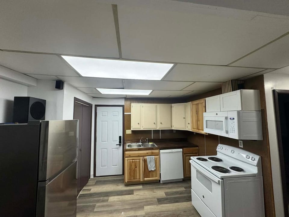 Anchorage Fireoved Home Theater Experience Apartment in Anchorage