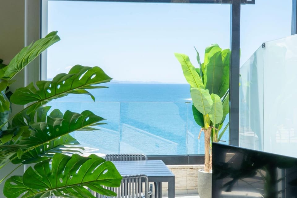 Mateo's Luxury Penthouse Apartment in Sarandë