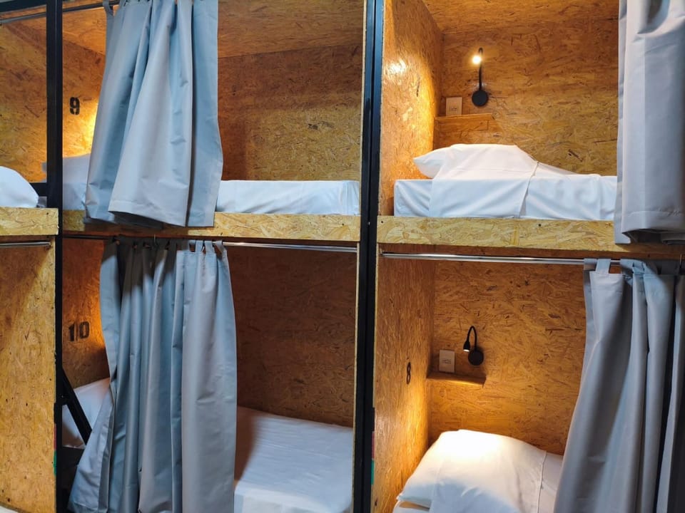 bunk bed