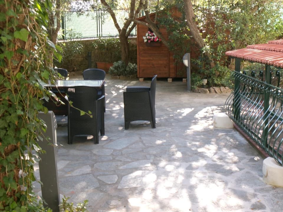 Capri Coral Home Apartment in Anacapri