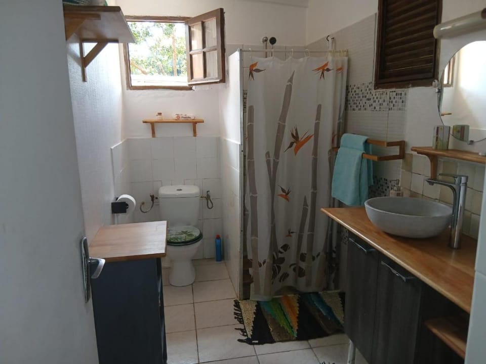 Chez Myky Apartment in La Trinité