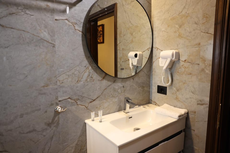Bathroom, heating