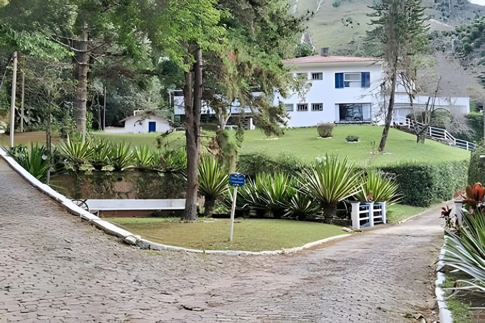 Sítio p/ Casamentos 8 min do Centro de Petrópolis Apartment in State of Rio de Janeiro