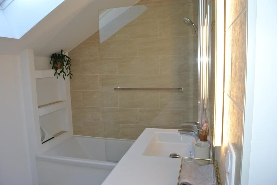 Bathroom, hair dryier, washing machine