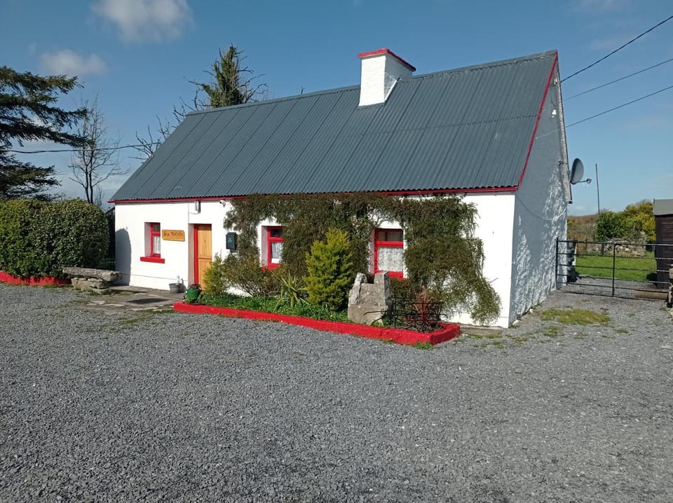 Property building, Street view