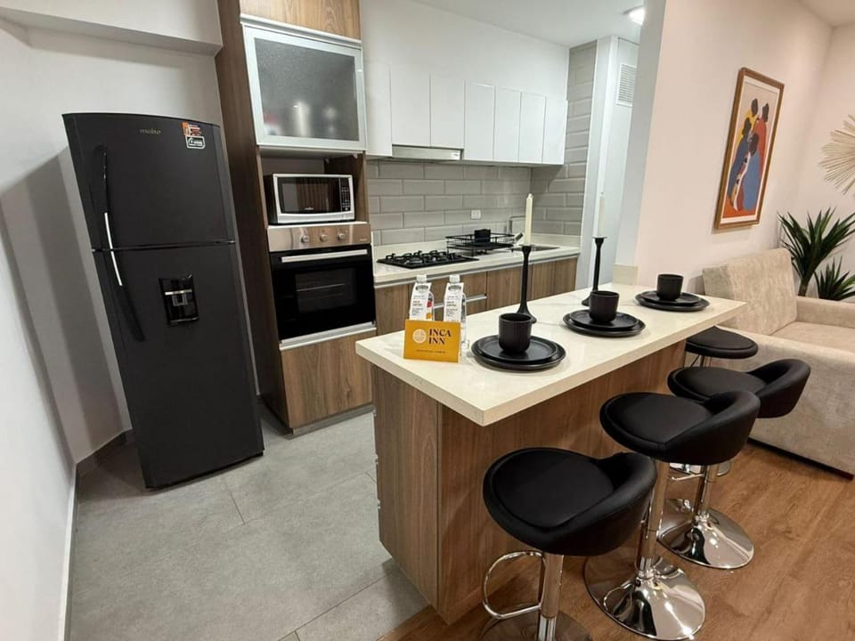 Dpto amplio en Miraflores! Apartment in Miraflores