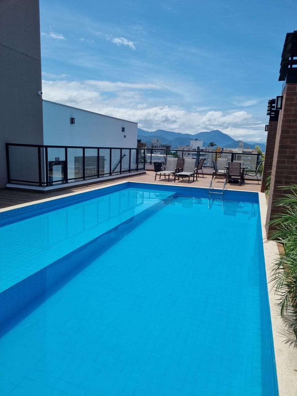 Day, Pool view, Swimming pool, sunbed