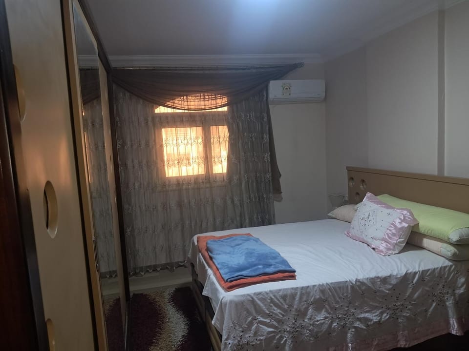شقه للايجار اليومي او الشهري Apartment in Cairo Governorate