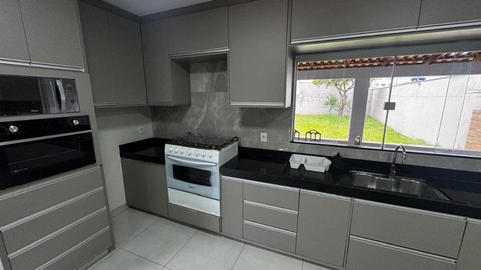 Casa Aparecida House in Uberlândia