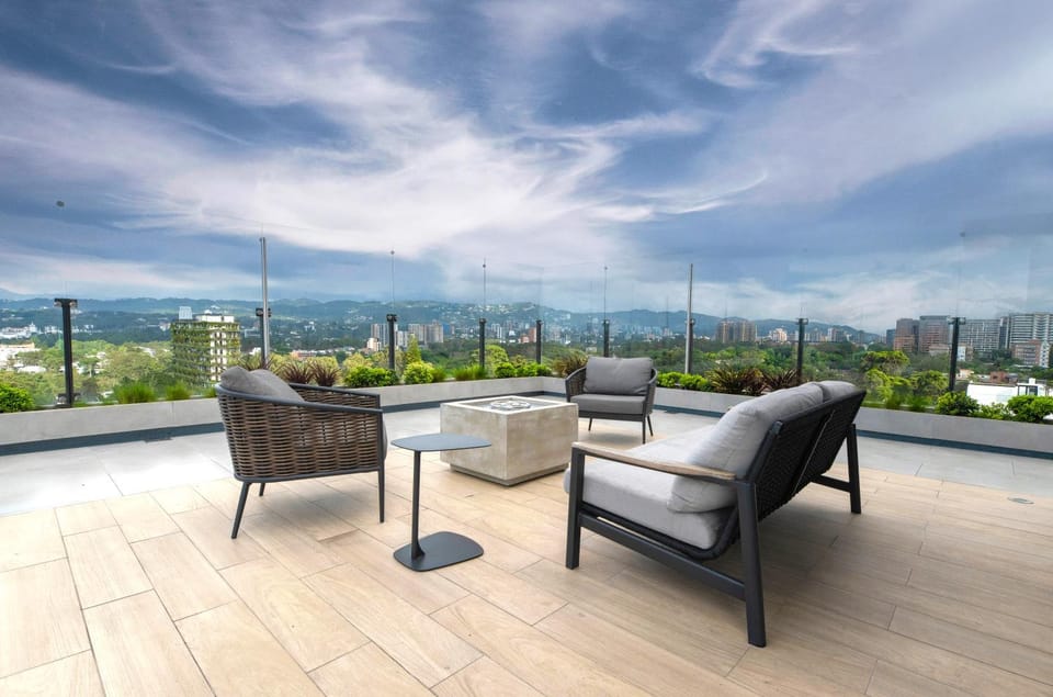 Balcony/Terrace, Living room