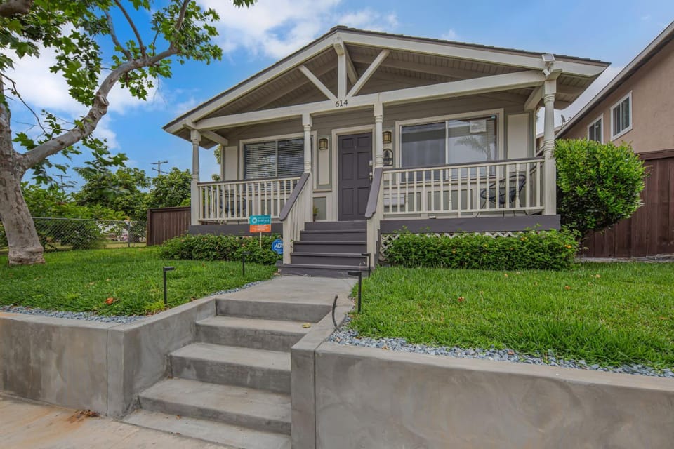 Sweet Clementine by the Sea- New Listing House in Oceanside