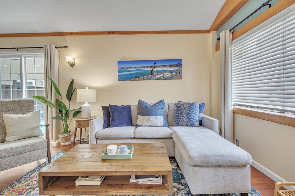 Sweet Clementine by the Sea- New Listing House in Oceanside