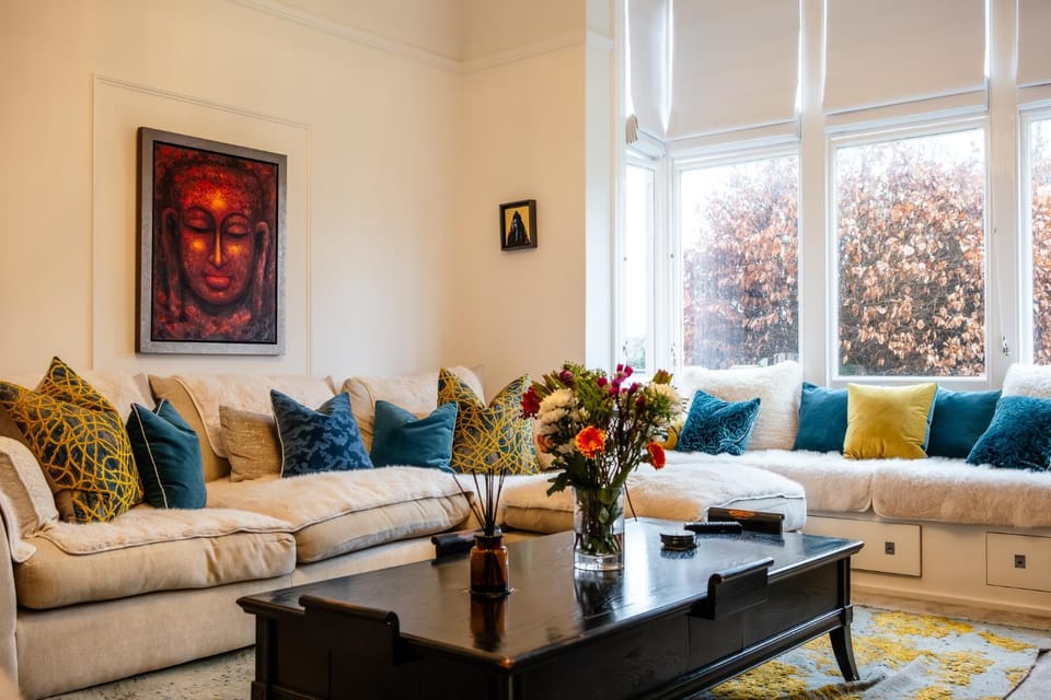 Beautiful 5 Bedroom Home in Evesham House in Evesham