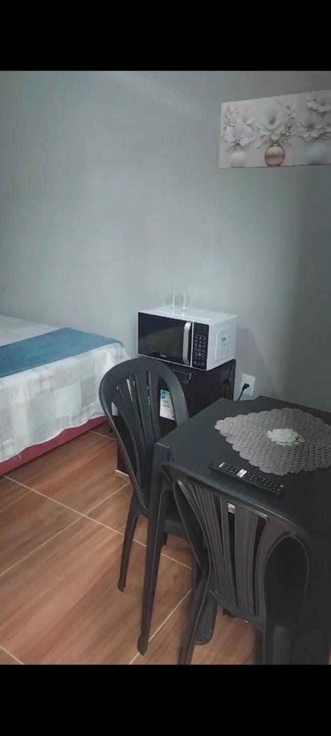 jockey quarto e banheiro Apartment in Campos