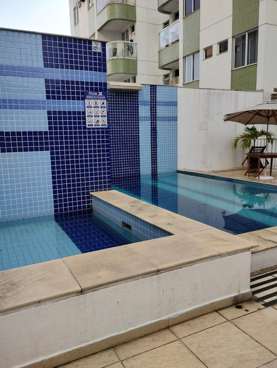 Those who like the beach and the pool Apartment in Cabo Frio