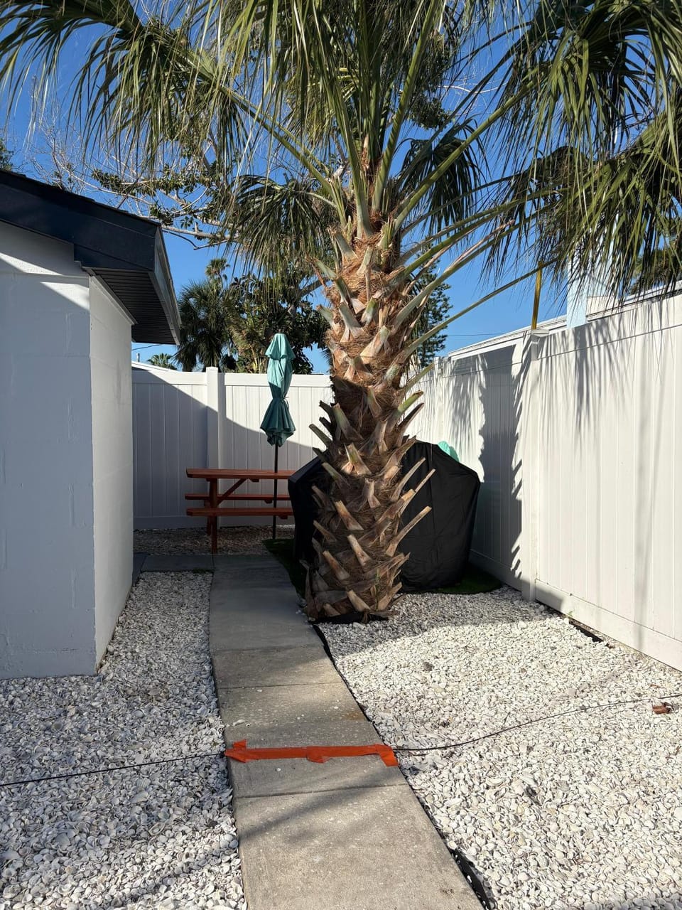 Blue tide retreat Apartment in Madeira Beach