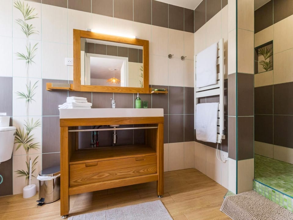 Chambre avec terrasse privative Bed and Breakfast in Pays de la Loire