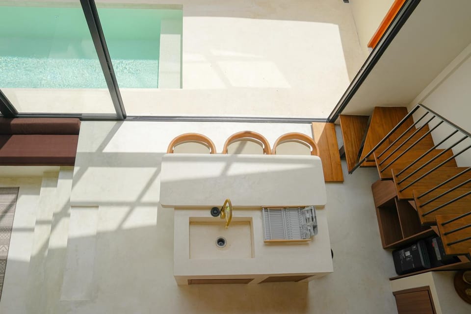 Kitchen or kitchenette, Dining area, kitchen