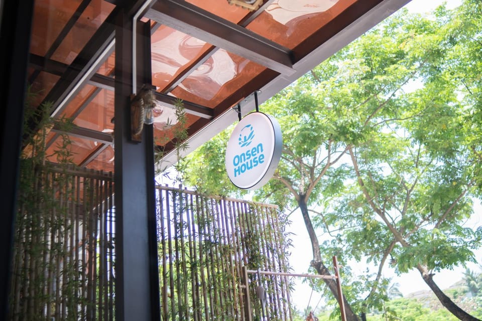 OnsenHouse Boutique Stay - Căn hộ gần biển Mỹ Khê Bed and Breakfast in Da Nang