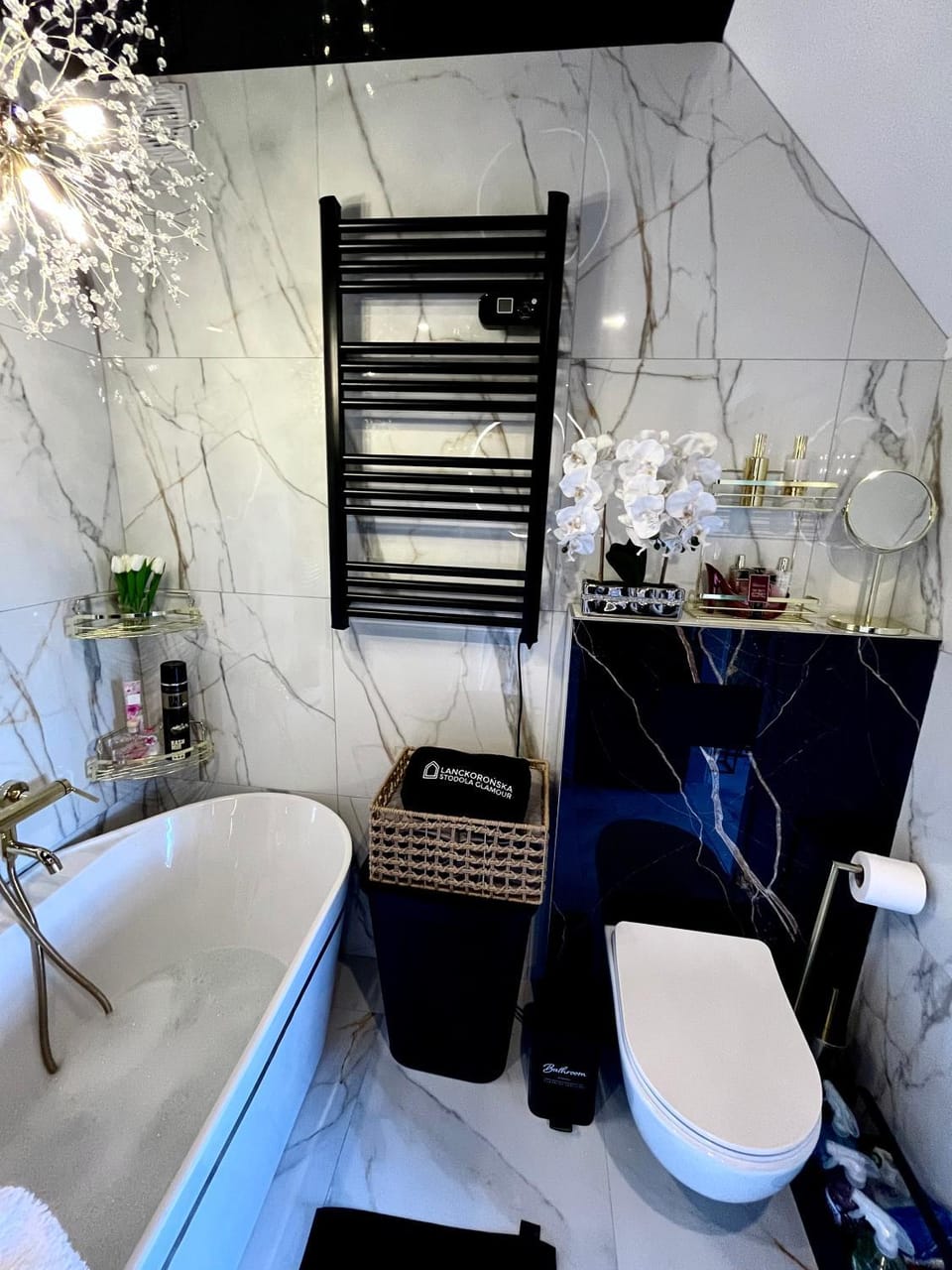 Lanckorońska Stodoła Glamour-Prywatne SPA,Balia i Sauna Villa in Lesser Poland Voivodeship