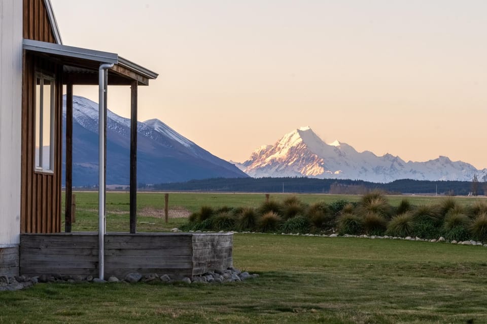 Natural landscape, View (from property/room), View (from property/room), Landmark view, Landmark view, Mountain view, Mountain view