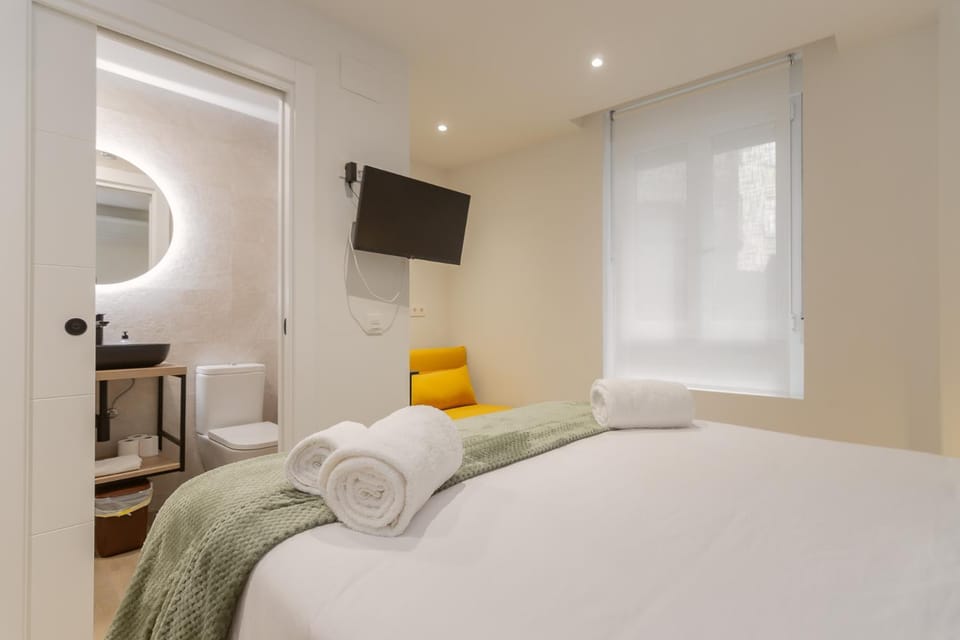 Pension Txapitela Bed and Breakfast in Pamplona