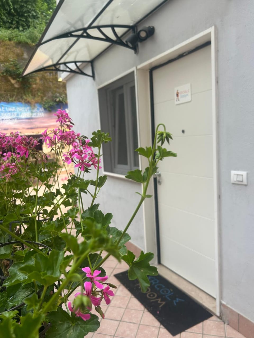 Spring, Day, Garden, Garden view, Inner courtyard view