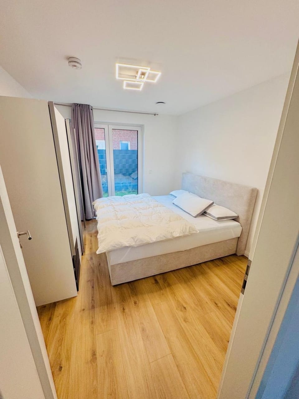 Beautiful house with 3 bedrooms, garden, parking Apartment in Hamburg