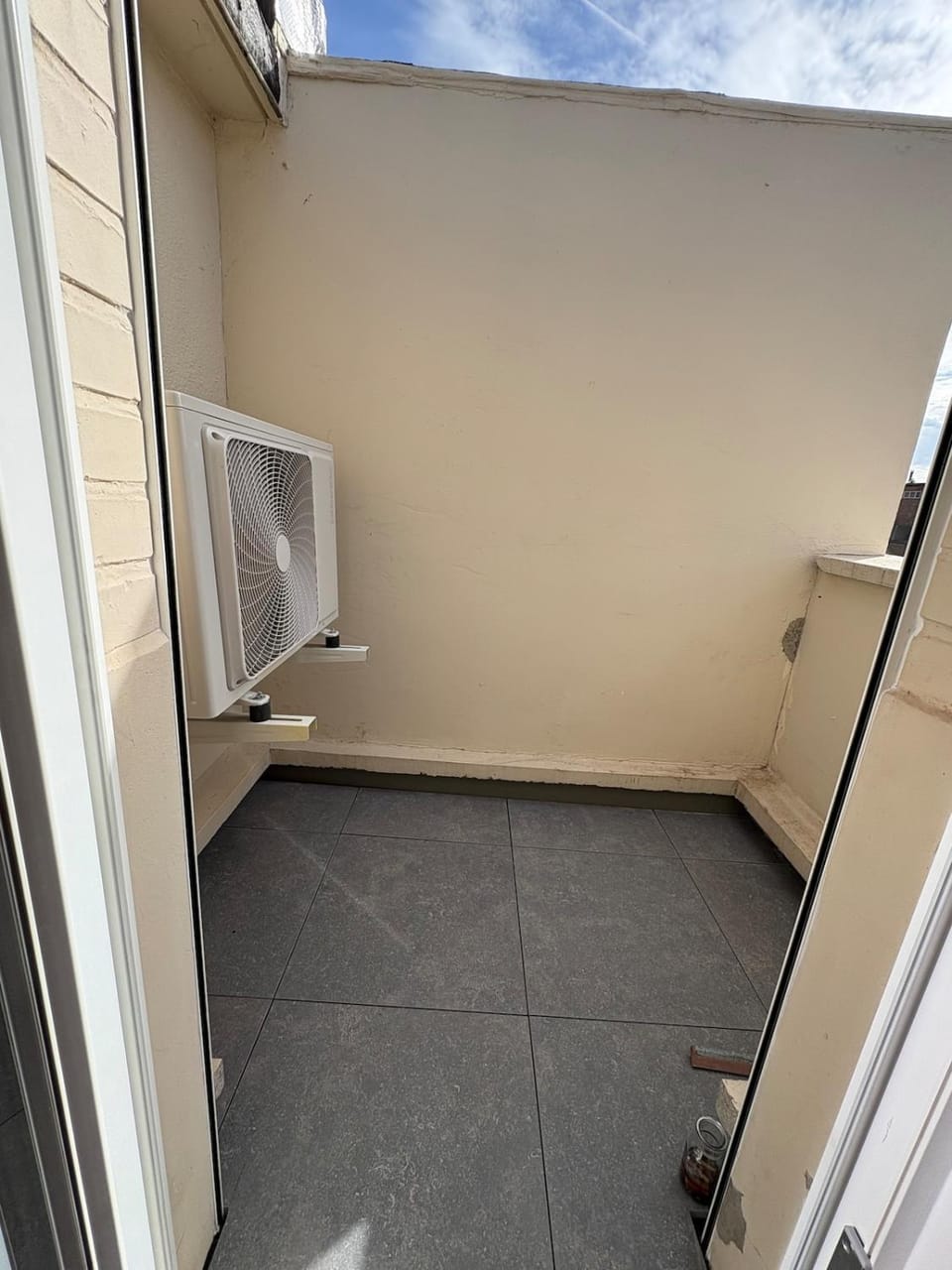Studio cosy avec balcon Apartment in Dunkirk