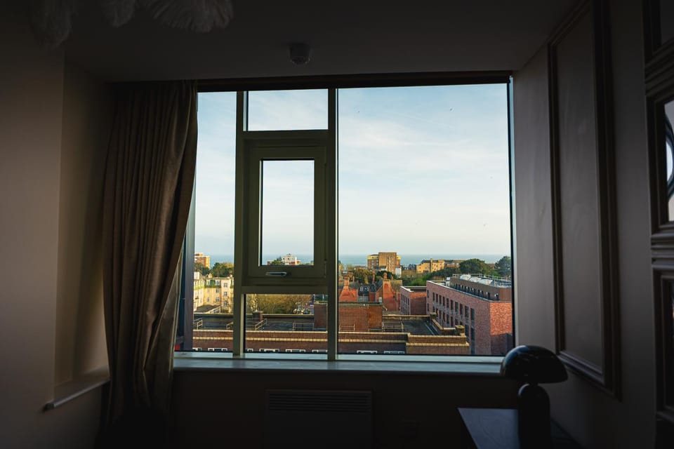 Akoya - Beautiful Sea View Apartment Apartment in Bournemouth