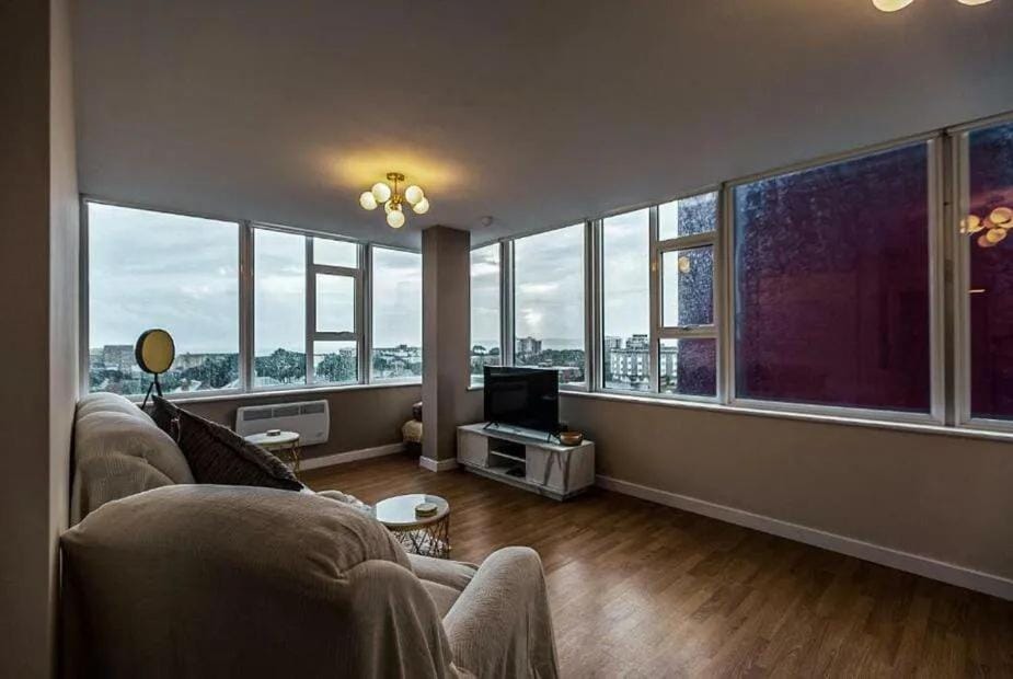 Akoya - Beautiful Sea View Apartment Apartment in Bournemouth