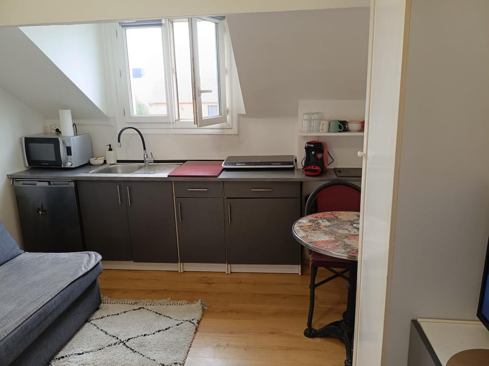 Petit studio cosy proche de Paris Apartment in Île-de-France
