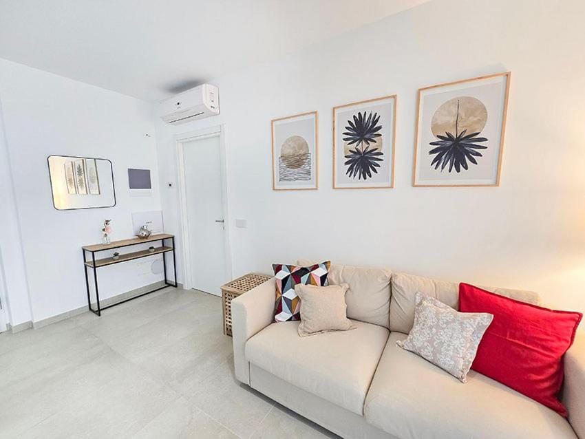 Design Suite Ovidio a due passi dalla spiaggia Apartment in San Benedetto del Tronto